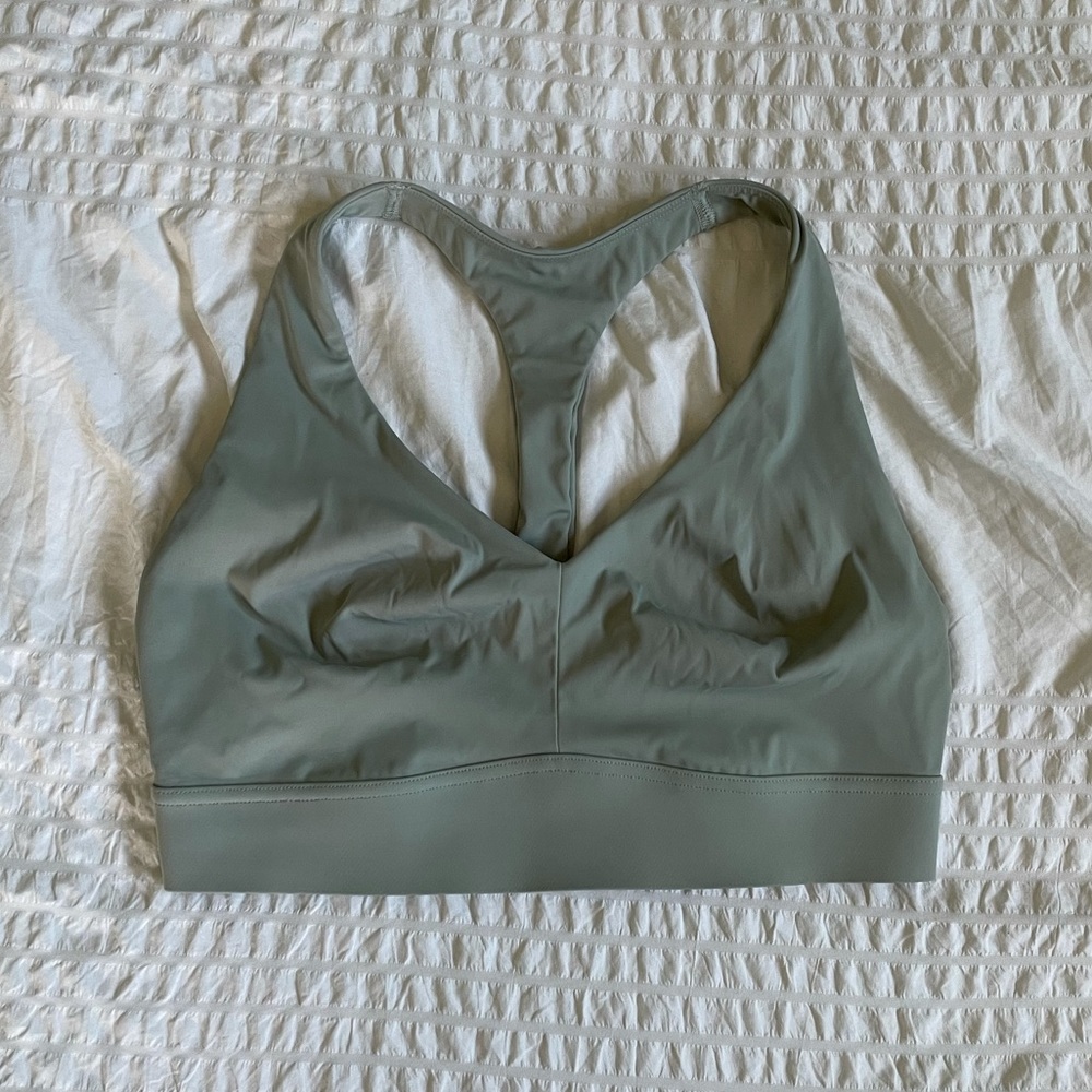 Athleta 32D Sports Bra
